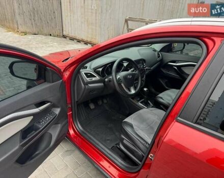 Красный ВАЗ Vesta Cross, объемом двигателя 1.6 л и пробегом 65 тыс. км за 11000 $, фото 10 на Automoto.ua