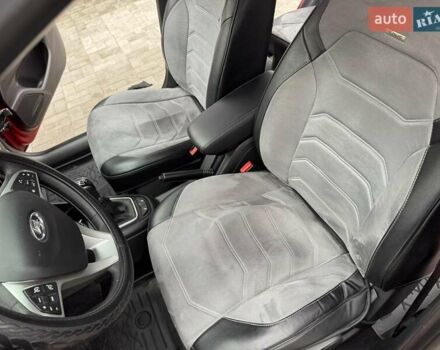 Красный ВАЗ Vesta Cross, объемом двигателя 1.6 л и пробегом 65 тыс. км за 11000 $, фото 28 на Automoto.ua