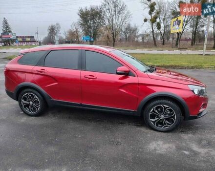 Красный ВАЗ Vesta Cross, объемом двигателя 1.77 л и пробегом 10 тыс. км за 11000 $, фото 2 на Automoto.ua