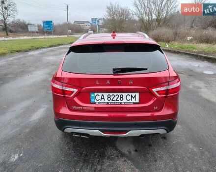Красный ВАЗ Vesta Cross, объемом двигателя 1.77 л и пробегом 10 тыс. км за 11000 $, фото 4 на Automoto.ua