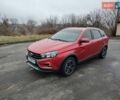 Красный ВАЗ Vesta Cross, объемом двигателя 1.77 л и пробегом 10 тыс. км за 11000 $, фото 1 на Automoto.ua