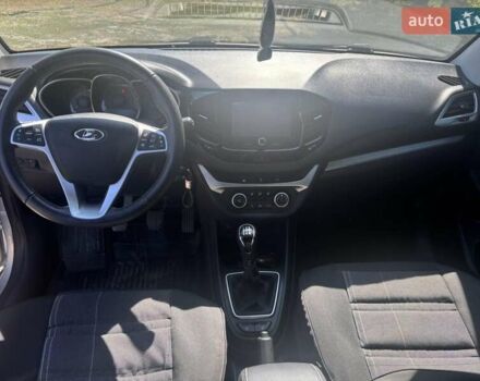 Сірий ВАЗ Vesta Cross, об'ємом двигуна 1.77 л та пробігом 55 тис. км за 10000 $, фото 3 на Automoto.ua