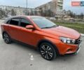 Оранжевый ВАЗ Vesta Cross, объемом двигателя 1.77 л и пробегом 45 тыс. км за 12500 $, фото 1 на Automoto.ua