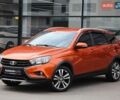 Оранжевый ВАЗ Vesta Cross, объемом двигателя 1.77 л и пробегом 45 тыс. км за 12000 $, фото 1 на Automoto.ua