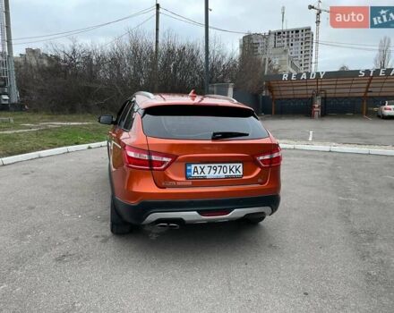 Оранжевый ВАЗ Vesta Cross, объемом двигателя 1.77 л и пробегом 45 тыс. км за 12500 $, фото 6 на Automoto.ua