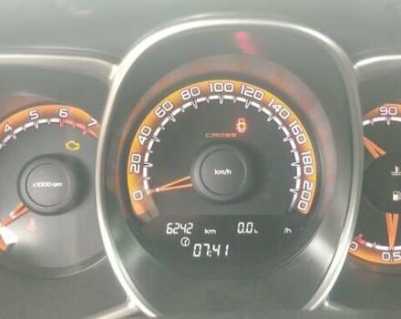 Оранжевый ВАЗ Vesta Cross, объемом двигателя 1.8 л и пробегом 9 тыс. км за 10500 $, фото 5 на Automoto.ua