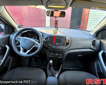 Сірий ВАЗ X-RAY, об'ємом двигуна 1.6 л та пробігом 30 тис. км за 10200 $, фото 5 на Automoto.ua