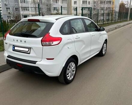 Білий ВАЗ XRay, об'ємом двигуна 1.6 л та пробігом 59 тис. км за 7976 $, фото 6 на Automoto.ua