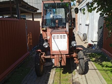 ВТЗ Т-25 1990 в Ровно на Automoto.ua Красный ВТЗ Т-25, объемом двигателя 2 л и пробегом 3 тыс. км за 4900 $, фото 1 на Automoto.ua