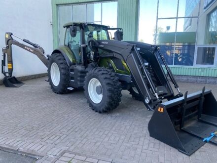 Зеленый Valtra T234, объемом двигателя 7.4 л и пробегом 10 тыс. км за 284036 $, фото 1 на Automoto.ua
