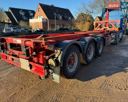 Красный Van Hool 3-АС, объемом двигателя 0 л и пробегом 355 тыс. км за 12623 $, фото 15 на Automoto.ua