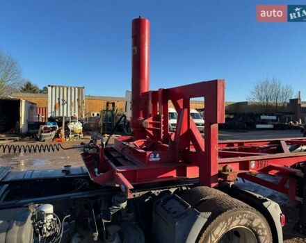 Красный Van Hool 3-АС, объемом двигателя 0 л и пробегом 355 тыс. км за 12623 $, фото 1 на Automoto.ua