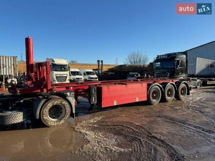 Красный Van Hool 3-АС, объемом двигателя 0 л и пробегом 355 тыс. км за 12623 $, фото 1 на Automoto.ua