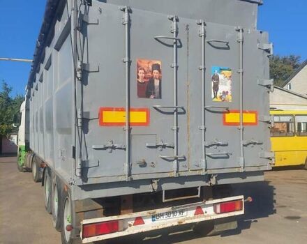 Van Hool 3B0061 1995 в Конотопе на Automoto.ua Красный Van Hool 3B0061, объемом двигателя 0 л и пробегом 0 тыс. км за 9100 $, фото 1 на Automoto.ua