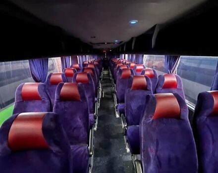 Белый Van Hool 927, объемом двигателя 12.82 л и пробегом 777 тыс. км за 33000 $, фото 5 на Automoto.ua