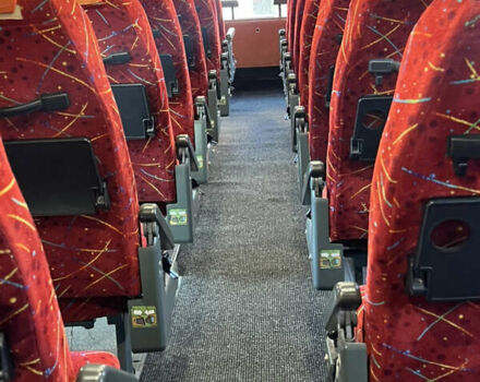 Красный Van Hool 927, объемом двигателя 12.8 л и пробегом 650 тыс. км за 70000 $, фото 36 на Automoto.ua