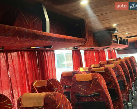 Красный Van Hool 927, объемом двигателя 12.8 л и пробегом 650 тыс. км за 70000 $, фото 38 на Automoto.ua