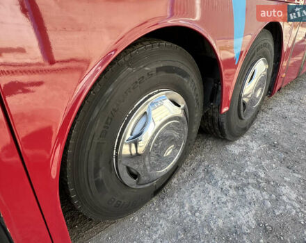 Красный Van Hool 927, объемом двигателя 12.8 л и пробегом 650 тыс. км за 70000 $, фото 61 на Automoto.ua