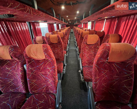 Красный Van Hool 927, объемом двигателя 12.8 л и пробегом 650 тыс. км за 70000 $, фото 29 на Automoto.ua