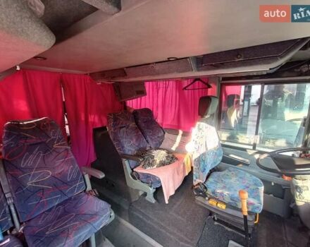 Серый Van Hool 927, объемом двигателя 12.82 л и пробегом 990 тыс. км за 27000 $, фото 7 на Automoto.ua