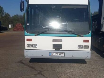 Van Hool A600 1995 в Львове на Automoto.ua Белый Van Hool A600, объемом двигателя 6.87 л и пробегом 3 тыс. км за 5000 $, фото 1 на Automoto.ua