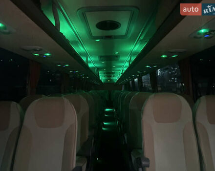 Бежевий Van Hool Акрон, об'ємом двигуна 12.9 л та пробігом 360 тис. км за 110000 $, фото 1 на Automoto.ua