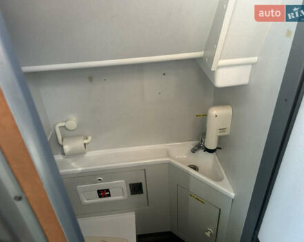 Бежевий Van Hool Акрон, об'ємом двигуна 12.9 л та пробігом 360 тис. км за 110000 $, фото 14 на Automoto.ua