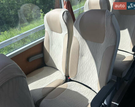 Бежевий Van Hool Акрон, об'ємом двигуна 12.9 л та пробігом 360 тис. км за 110000 $, фото 12 на Automoto.ua