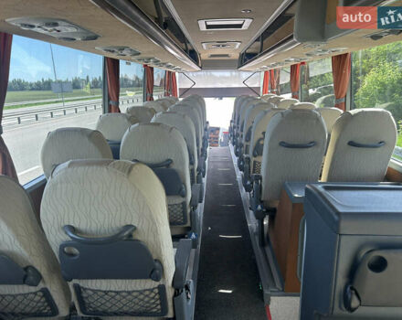 Бежевий Van Hool Акрон, об'ємом двигуна 12.9 л та пробігом 360 тис. км за 110000 $, фото 16 на Automoto.ua