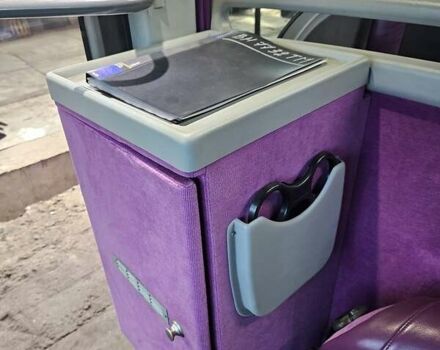 Фіолетовий Van Hool Акрон, об'ємом двигуна 12.9 л та пробігом 736 тис. км за 115000 $, фото 20 на Automoto.ua