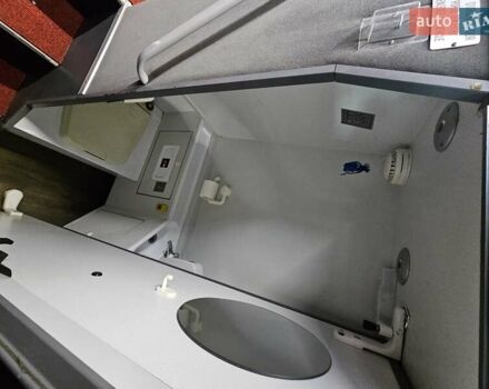 Фиолетовый Van Hool Акрон, объемом двигателя 12.9 л и пробегом 736 тыс. км за 115000 $, фото 58 на Automoto.ua