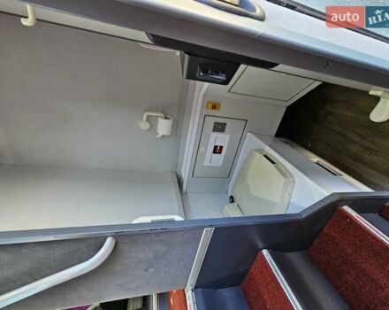 Фиолетовый Van Hool Акрон, объемом двигателя 12.9 л и пробегом 736 тыс. км за 115000 $, фото 40 на Automoto.ua