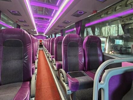 Van Hool Акрон 2013 у Измаиле на Automoto.ua Фіолетовий Van Hool Акрон, об'ємом двигуна 12 л та пробігом 736 тис. км за 127000 $, фото 1 на Automoto.ua