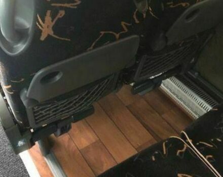 Жовтий Van Hool Акрон, об'ємом двигуна 0 л та пробігом 623 тис. км за 80000 $, фото 7 на Automoto.ua