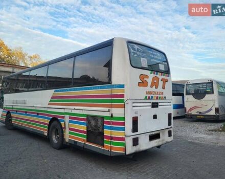 Оранжевый Van Hool Акрон, объемом двигателя 14 л и пробегом 999 тыс. км за 9900 $, фото 3 на Automoto.ua