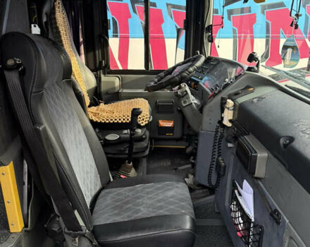 Белый Van Hool Атлано, объемом двигателя 11.96 л и пробегом 960 тыс. км за 60000 $, фото 3 на Automoto.ua