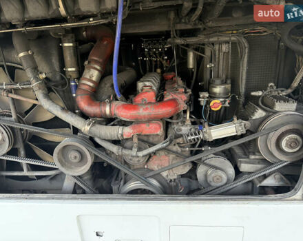 Белый Van Hool Атлано, объемом двигателя 11.96 л и пробегом 960 тыс. км за 60000 $, фото 6 на Automoto.ua