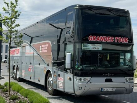 Серый Van Hool Атлано, объемом двигателя 12.9 л и пробегом 800 тыс. км за 260000 $, фото 1 на Automoto.ua