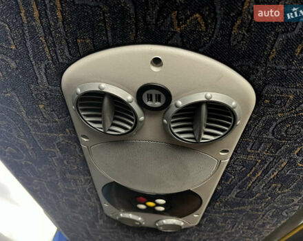 Синій Van Hool Атлано, об'ємом двигуна 12.82 л та пробігом 770 тис. км за 79500 $, фото 10 на Automoto.ua