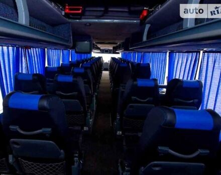 Красный Van Hool Астромега, объемом двигателя 12.82 л и пробегом 750 тыс. км за 59000 $, фото 4 на Automoto.ua