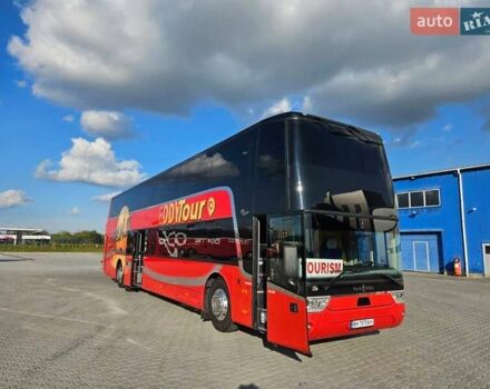 Красный Van Hool Астромега, объемом двигателя 12 л и пробегом 140 тыс. км за 284903 $, фото 16 на Automoto.ua