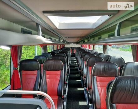 Красный Van Hool Астромега, объемом двигателя 12.9 л и пробегом 1 тыс. км за 277000 $, фото 16 на Automoto.ua