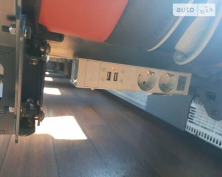 Красный Van Hool Астромега, объемом двигателя 12.9 л и пробегом 1 тыс. км за 277000 $, фото 18 на Automoto.ua