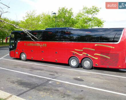 Червоний Van Hool Астрон, об'ємом двигуна 0 л та пробігом 600 тис. км за 227546 $, фото 1 на Automoto.ua