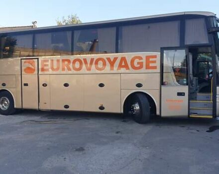 Серый Van Hool Астрон, объемом двигателя 12.4 л и пробегом 887 тыс. км за 87000 $, фото 1 на Automoto.ua
