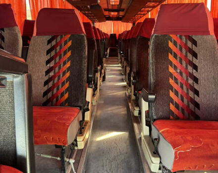 Белый Van Hool T815, объемом двигателя 11.41 л и пробегом 500 тыс. км за 8000 $, фото 4 на Automoto.ua