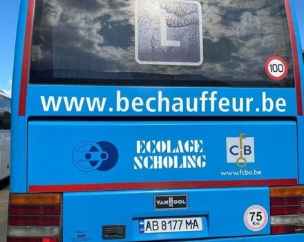 Синий Van Hool T915, объемом двигателя 9.19 л и пробегом 297 тыс. км за 36000 $, фото 3 на Automoto.ua