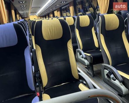 Зеленый Van Hool Т917 Асгоn, объемом двигателя 12.9 л и пробегом 960 тыс. км за 235000 $, фото 14 на Automoto.ua