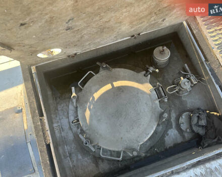 Van Hool Tank Container 2000 в Одессе на Automoto.ua Van Hool Tank Container, объемом двигателя 0 л и пробегом 0 тыс. км за 15000 $, фото 2 на Automoto.ua