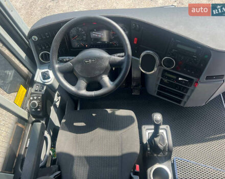 Білий Van Hool TX15, об'ємом двигуна 12.9 л та пробігом 650 тис. км за 150000 $, фото 7 на Automoto.ua